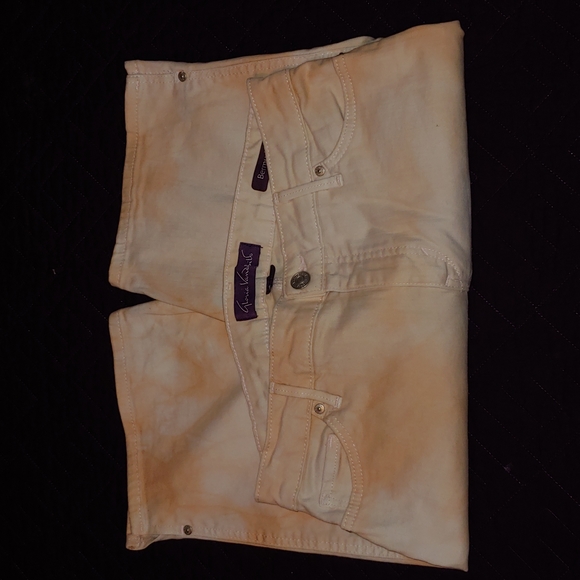 Bermuda Capris by Gloria Vanderbilt - Picture 6 of 6